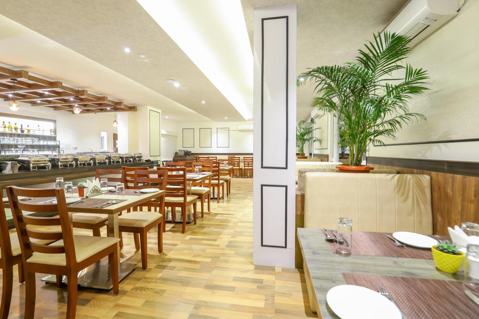 Banari Regency By Summit Hotel Namchi Kültér fotó