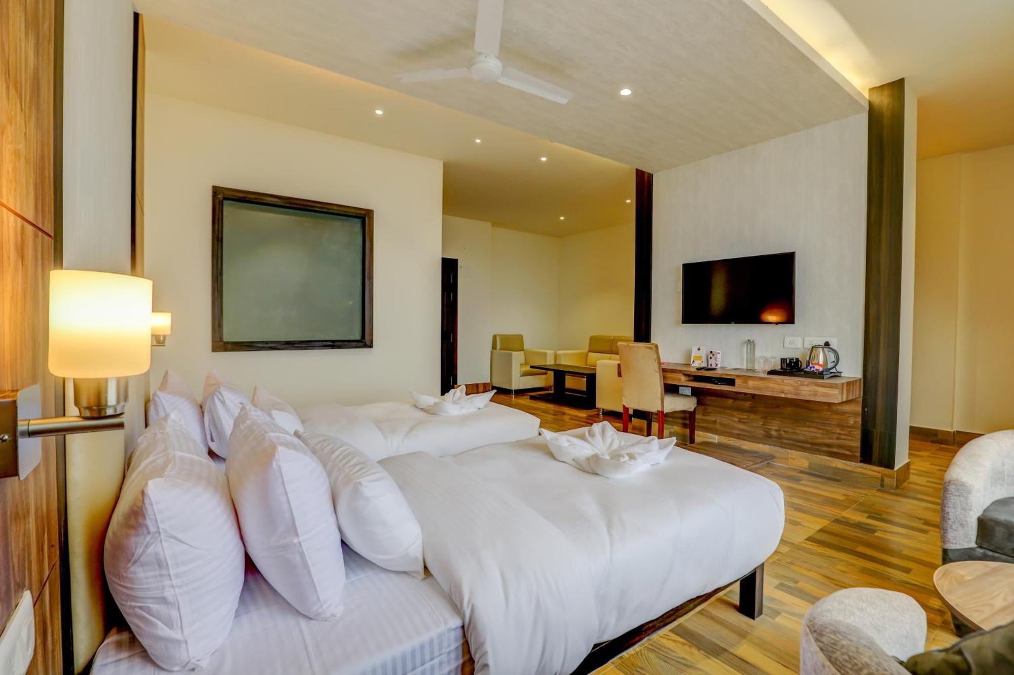 Banari Regency By Summit Hotel Namchi Kültér fotó